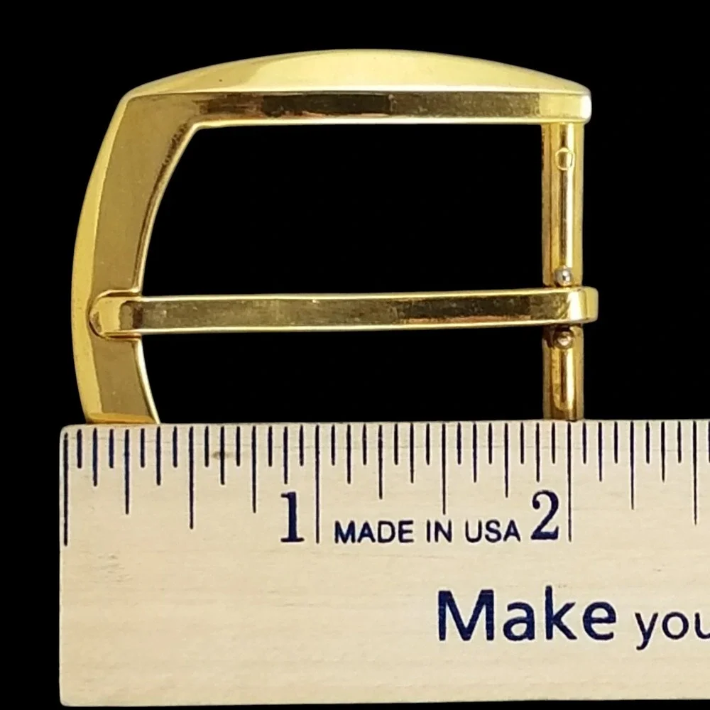 The Unbranded Brand vintage gold